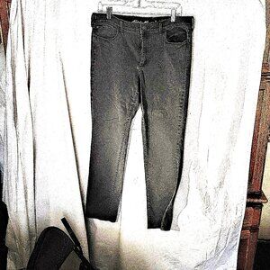 Eddie Bauer Slightly Curvy Slim Straight Jeans